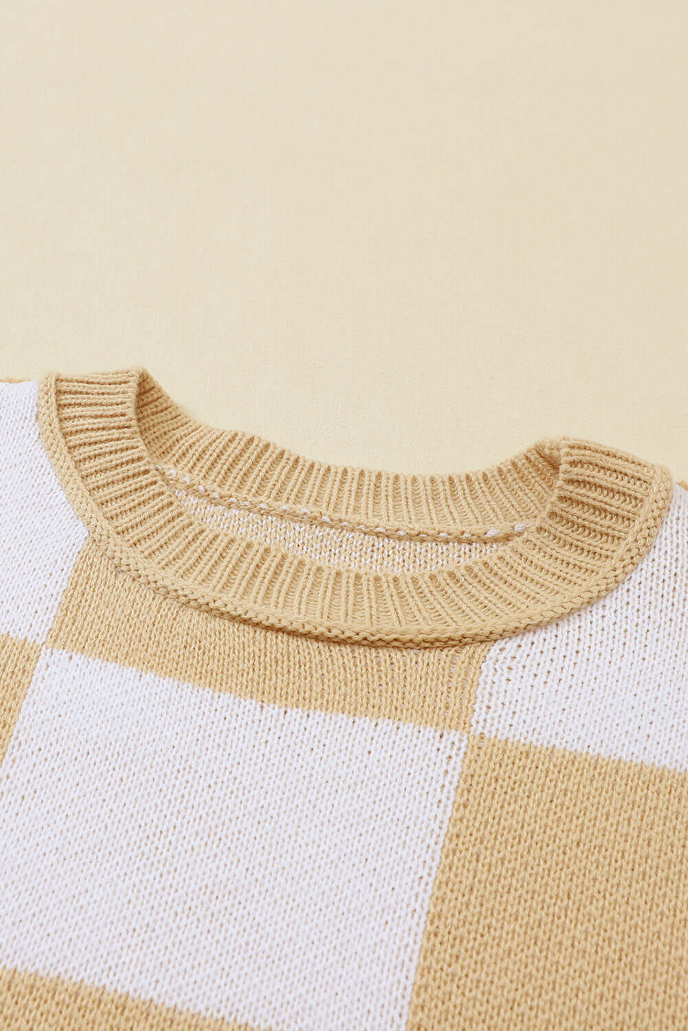 Women's Casual Check Knitted Jumper - Khaki. Neckline view.