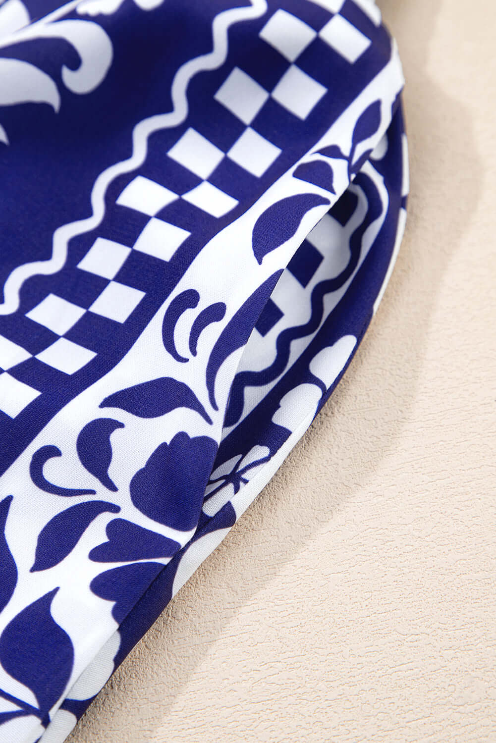 Blue & White Boho Print Midi Dress. Dress' pocket view.