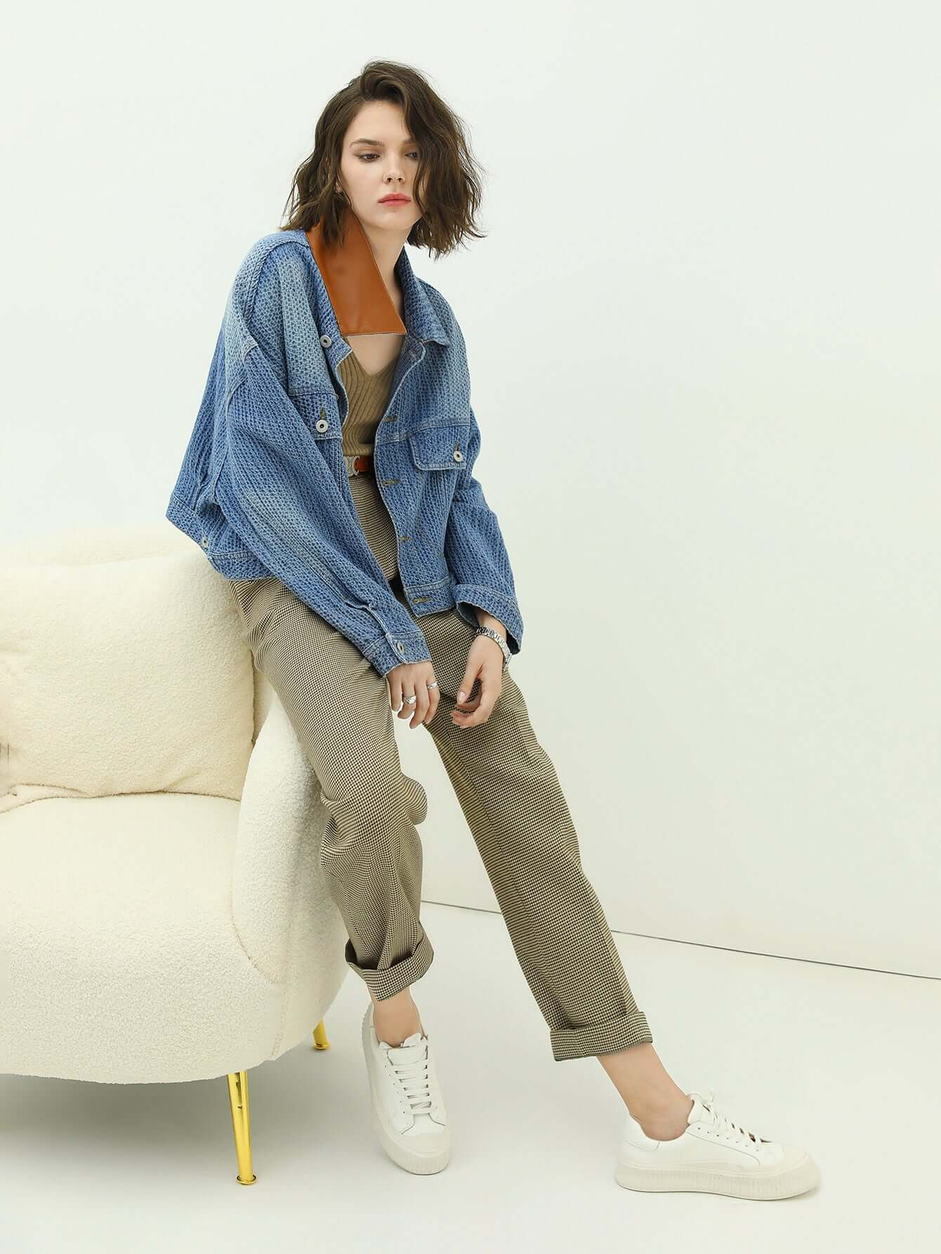 Classic Simple Blue Patchwork Loose Fit Denim Jacket-1