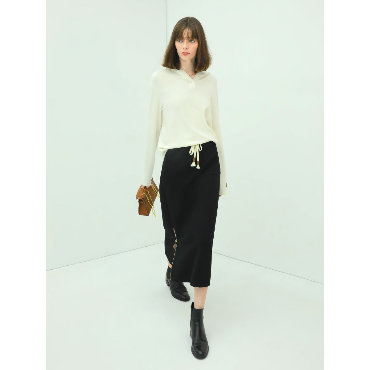 Fresh Soul White Hooded Sweater with Patch Details-1