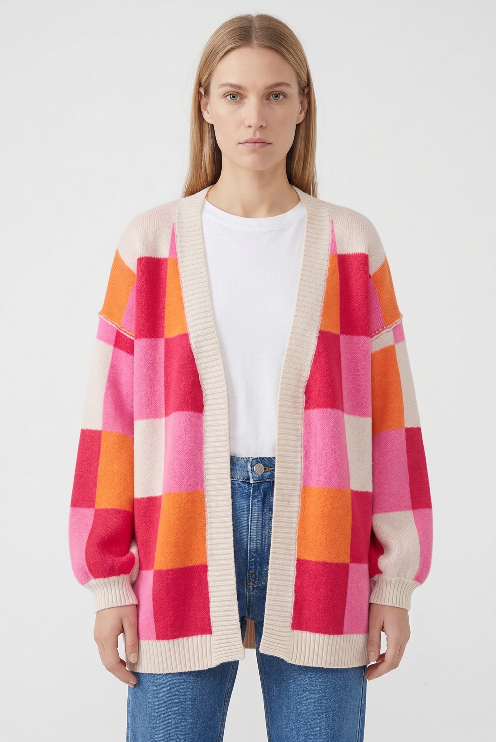 Woman wearing a multicolour checkered cardigan with long sleeves and open front