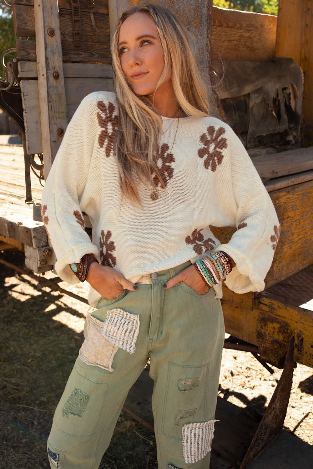 White 60s Flower Sweater