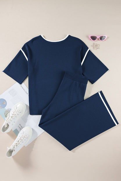 Relaxed Fit Loungewear Set with Flowy Sleeves
