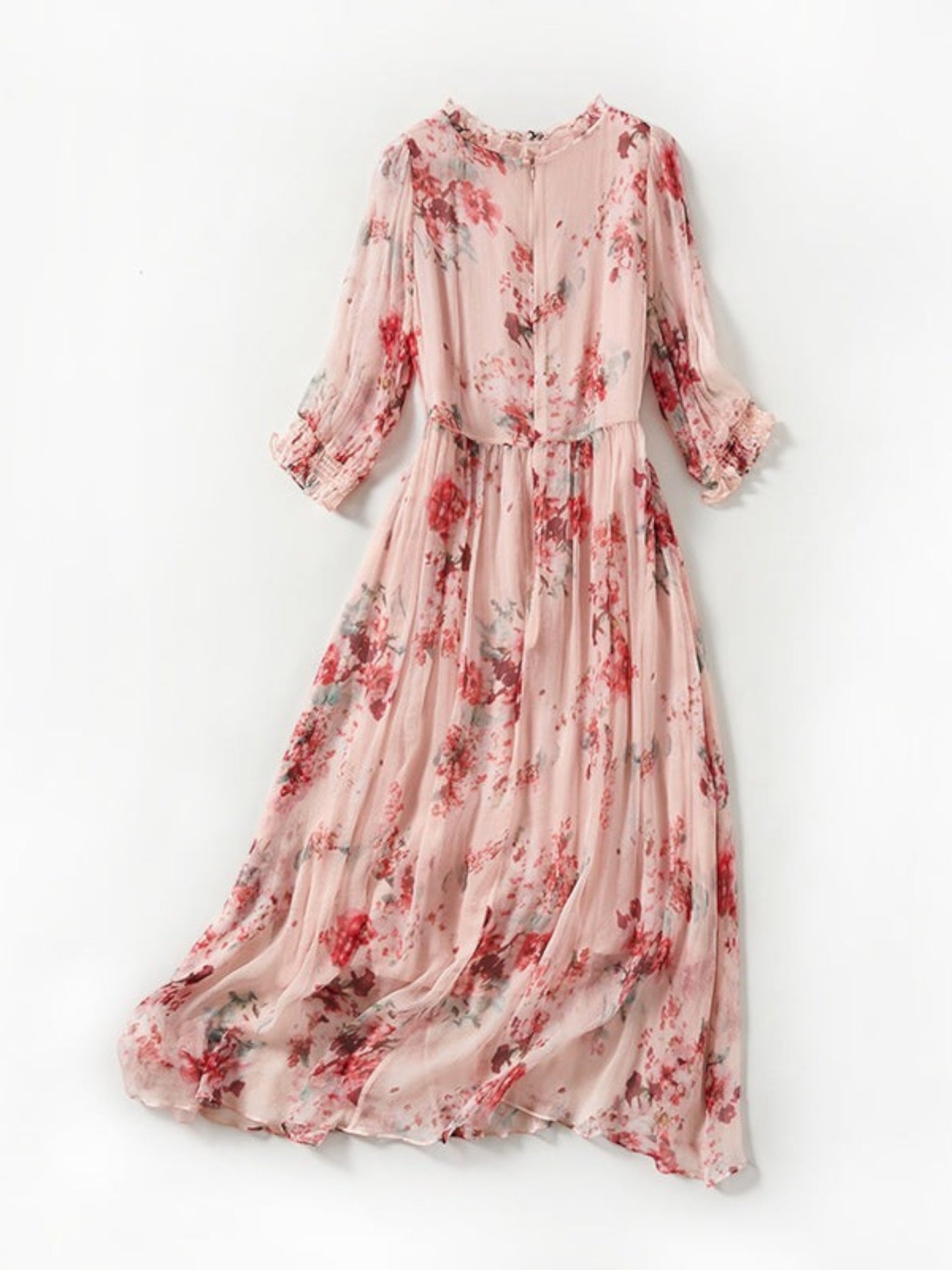 Catherine Martin floral silk long dress with round neck and five-quarter sleeves in a soft pink fairy style