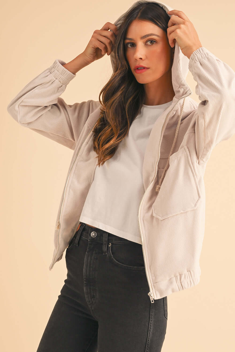 Model wearing Aussie Chill White Hoodie – stylish and relaxed fit for everyday wear.